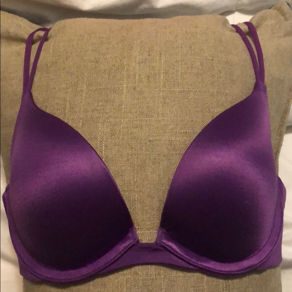 Victoria’s Secret Very Sexy Push-up Bra 34A